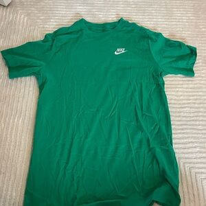 Nike Men's Vibrant Green Short Sleeve Tee